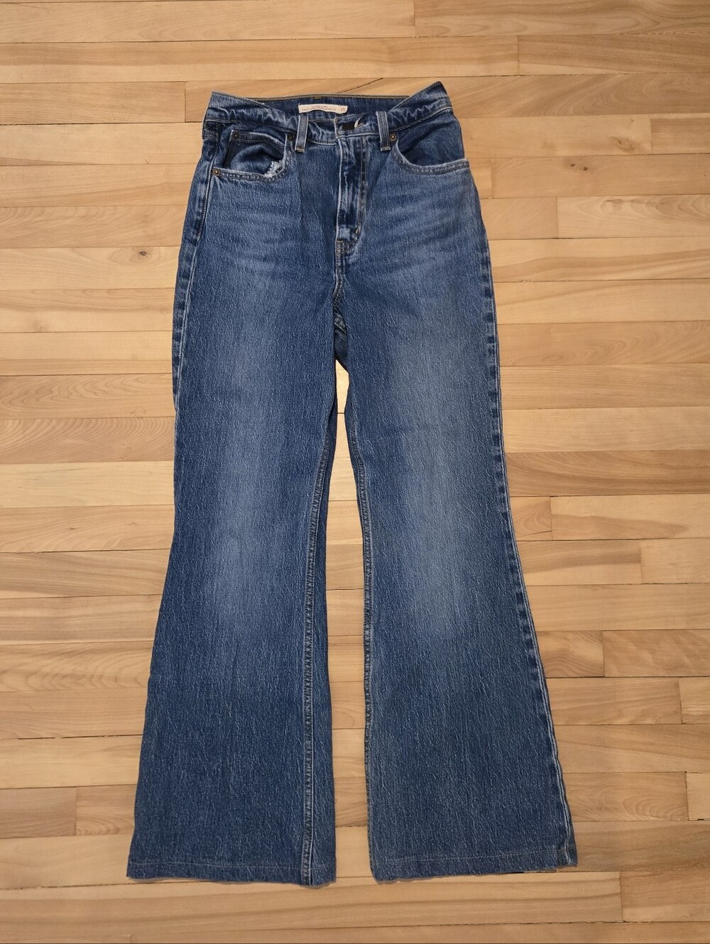 Levi's 70's High Rise Flare Jeans